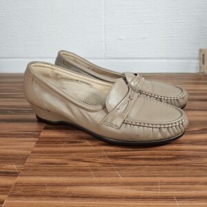Womens SAS San Antonio Shoes Easy Slip On Comfort Loafers Moc Toe Tripad 9 M